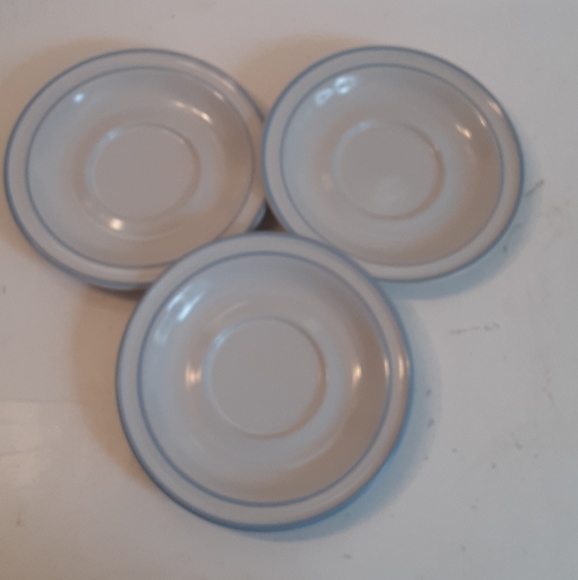 Chantilly FLEUR DE LUNE Stoneware Coffee Tea Saucers Set of 3 Hearthside Japan - Picture 1 of 2
